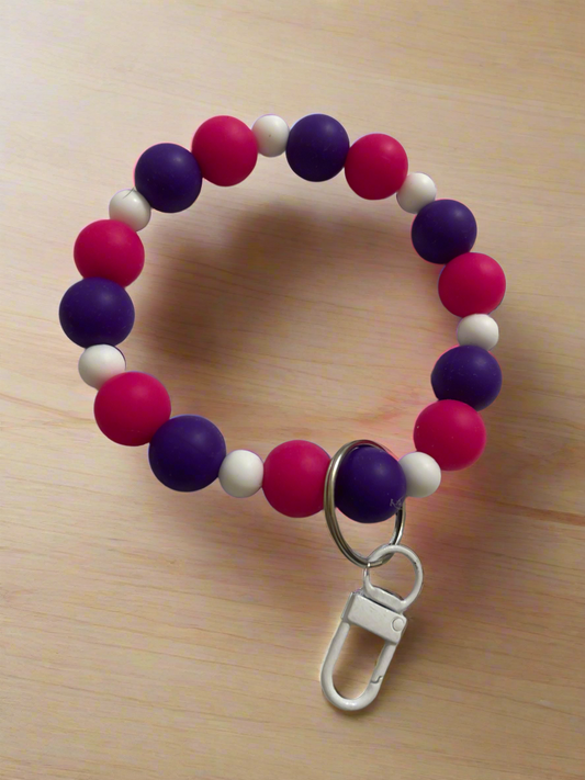 Keychain wristlet
